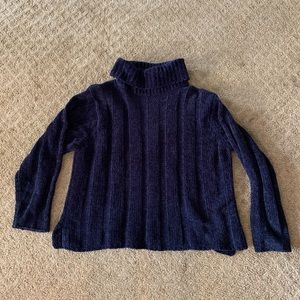 Turtle neck sweater